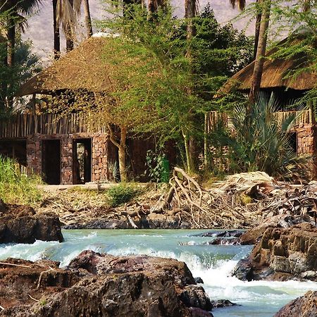 Epupa Falls Lodge Экстерьер фото