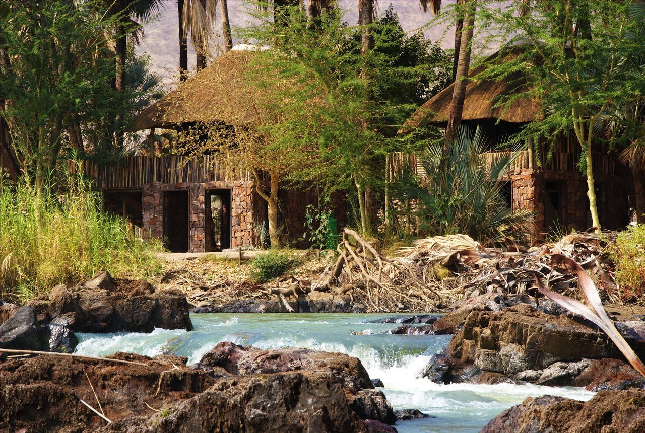Epupa Falls Lodge Экстерьер фото