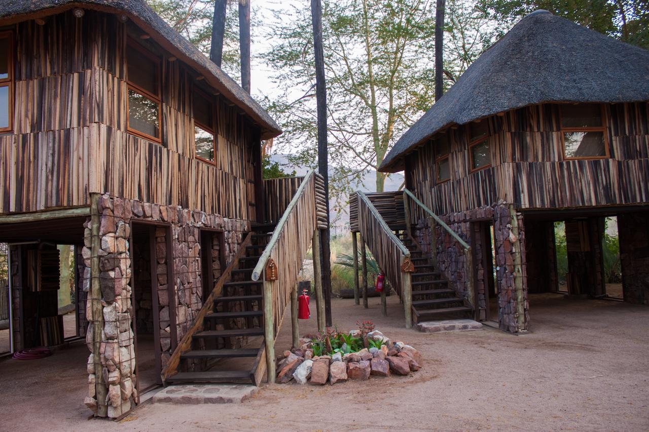 Epupa Falls Lodge Экстерьер фото