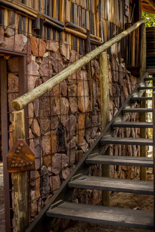 Epupa Falls Lodge Экстерьер фото